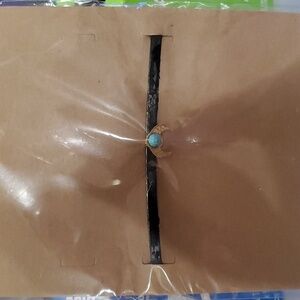 Musthave blue stone horns pendant